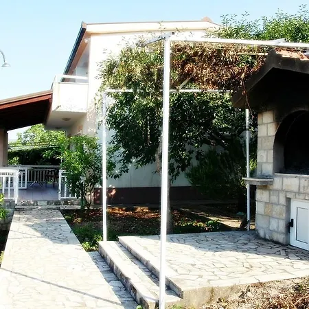 Kuca Za Odmor Gabriella Holiday home Drace